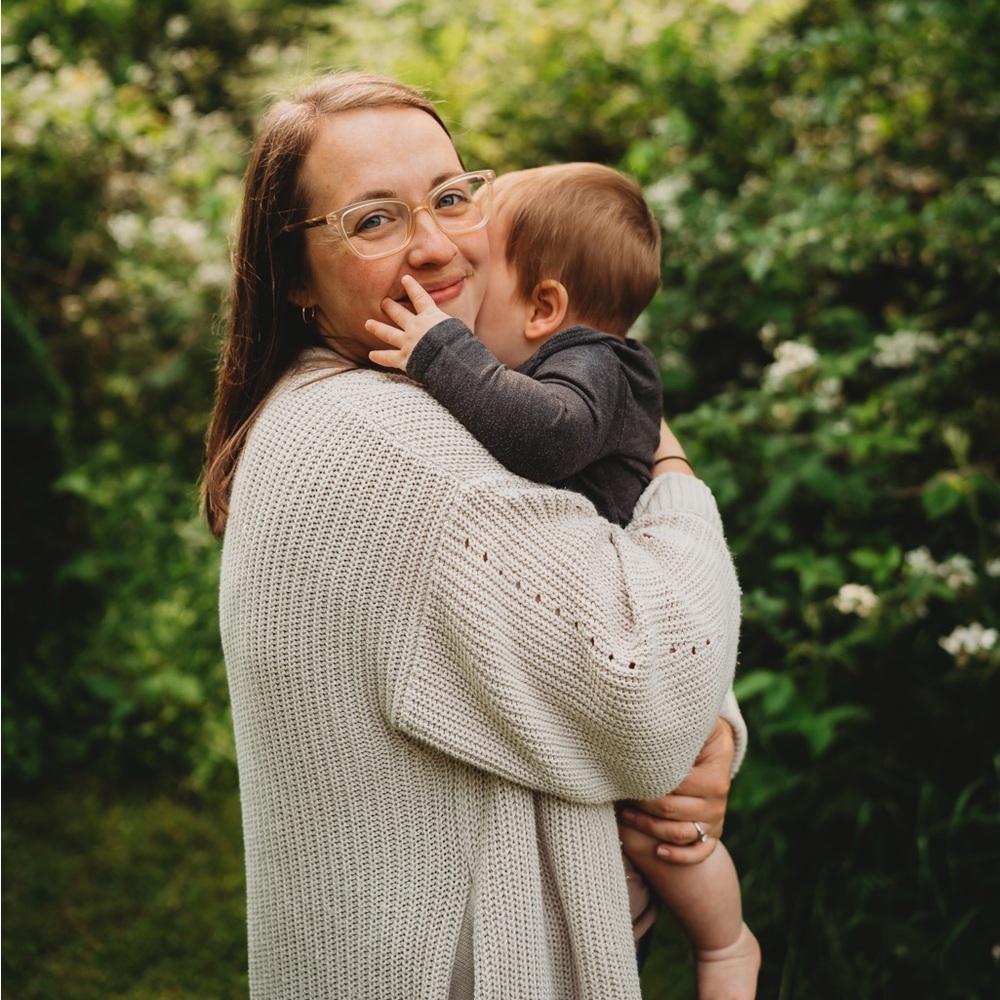 Meet your Posher, Emily